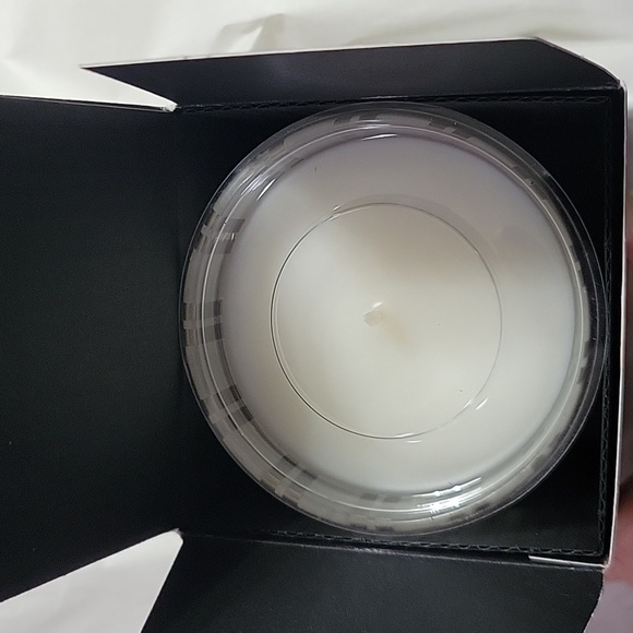 NEST Sicilian Tangerine Scented Candle NIB - Picture 4 of 5